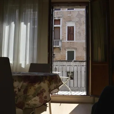 Lejlighed San Lorenzo - 5Min From St Mark'S Square